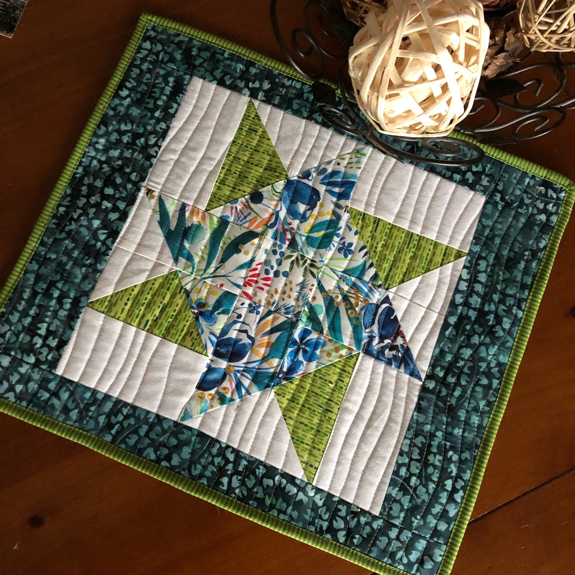 Quilted Blue and Green Spinning Star Table Topper Large Mug Etsy