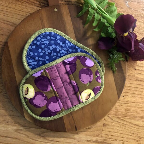 Pincher Pad Potholders, One Pair (set of 2) Handmade Pot Holders that protect your hands, oven mitt, Purple Plums and Olive Greens with Blue