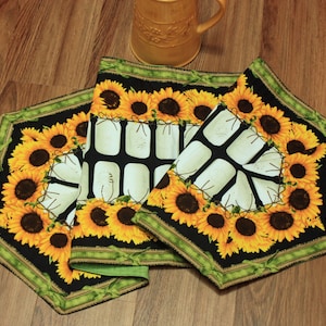 Quilted Table runner, Sunflowers in Mason Jars in yellow, dark brown, white, green, 60 degree pieced, reversible, handmade 15 x 42 inches