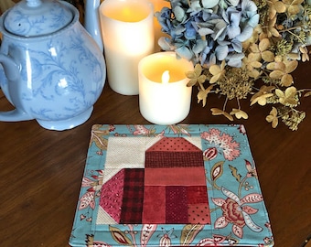 Quilted Log Cabin Heart Valentine's Day mug rug, small table topper, placemat, candle mat 7 x 8.5 inches deep red backing