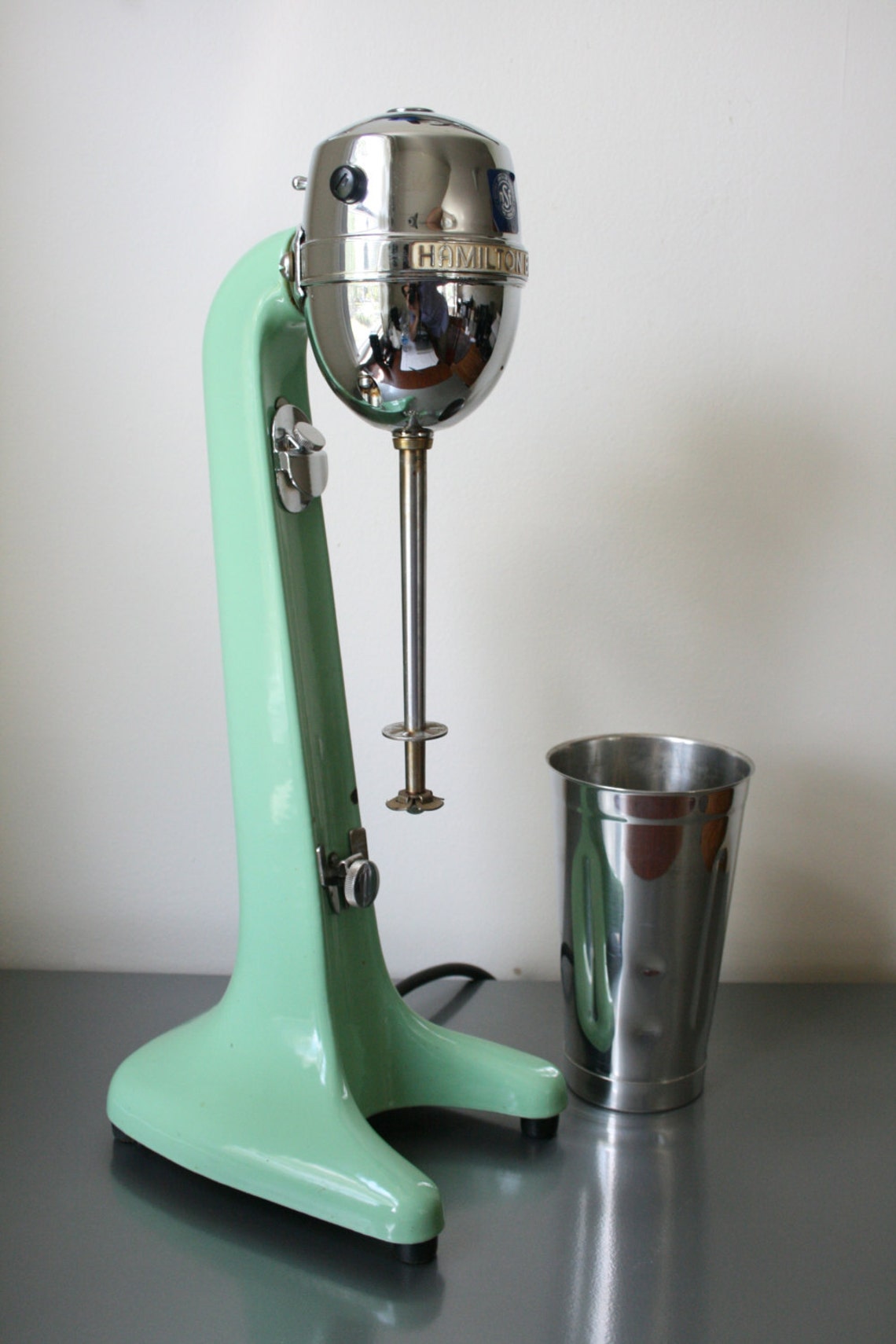Hamilton Beach Milkshake Mixer / Model No. 933 / Circa 1950s / Etsy