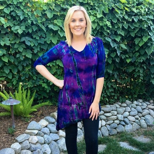 Tie Dye Asymmetric Tunic, Womens Clothing, Tunic Dress, V Neck Tunics, Hippie Clothes, Purples, Blue & Black S only,  3/4 Sleeves