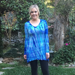 Tie Dye Tunic, Tie Dye Clothing, Spring Tie Dye, Tunics, Boho Tops ...