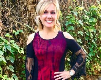 Tie Dye Hippie Dress,  Open Shoulder Dress, Tunic Dress, Boho Dress, Black Lace Sleeve, Red with Black, S M XL 2X 3X, Round Neck