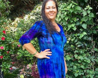 Plus Size Top, Tie Dye Tunic, Tunic Top, Plus Size, Tie Dye, Multi Blues a little Green, Purple & Black, XL 2X 3X, V Neck