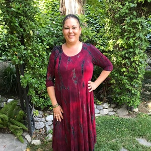 Plus size Tie Dye dress, Womens Plus Size Dress, Merlot Red Pleated Dresses, Plus Tea Length Dress, Plus Sizes, 3/4 Dress, S M L XL 2X 3X