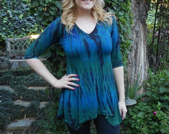 Tunic Top, Tunics, Tie Dye, Tie Dye Tunic, Tunic Tops, Womens Top, Blue, Purple and Green with Black, XS S Peacock Colors, V Neck