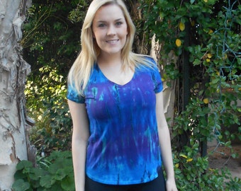 Plus Size top SALE, Tie Dye, Cotton Tops, Womens T Shirt, Tops, Plus Sizes, blues, purple & Black, V neck S M L XL