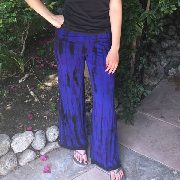 Tie Dye Pants, Boho Pants , Womens Legging, Funky Pants. Wide Leg, Palazzo Pant, Yoga Pant, Royal Blue, Purple w/Black XS S M Only