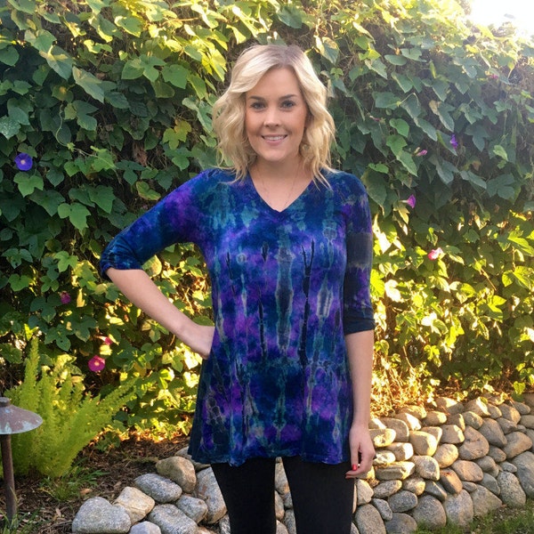 Cotton Tunic, Tie dye top, Tunics, Tunic top, Cotton Fashion Top, Gather Back, Dyed in Teal, Purple with Black, V Neck, S only