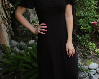 Plus Size Maxi Dress, Hippie Dress, Black Maxi Dress, Boho dress, Plus Size Black Dress, SOLID BLACK, S M L 2X 3X , V Neck, Loose Sleeve