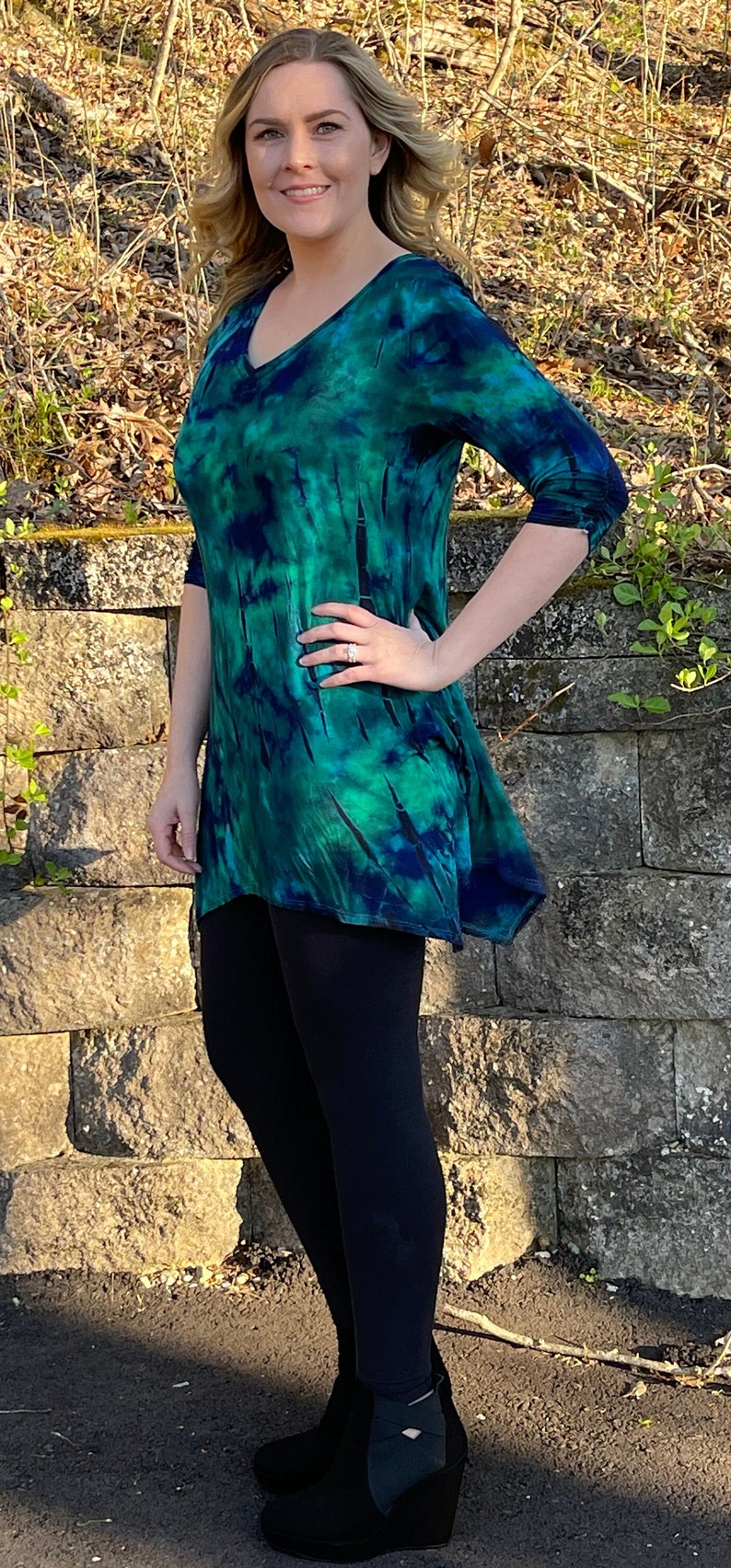 Tunic Top, Tie Dye Tunic, Tunic Top, Womens Top, Tie Dye, Multi Blues, Green, Purple, Black, Peacock Colors Tunic, M L XL 2X, V Neck image 4