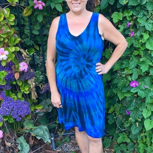 Tankjurk dames, tankjurk met V-hals, tie-dye, jurk, zomerjurk tie-dye, tie-dye-jurk, jurk, tie-dye-jurk, jurk, blauwgroene spiraal, SML XL 2X 3X afbeelding 2