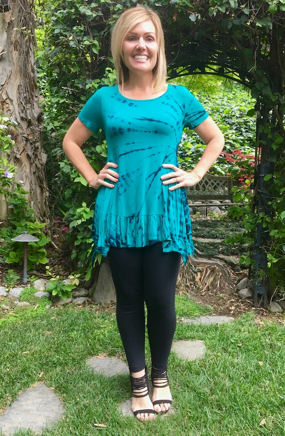 Plus size tunic top, tunic tops,  plus sizes, tie dye, Womens Tunic, Dyed in Turquoise &  Black, Bottom Ruffle, XL 2X 3X Short  Sleeve
