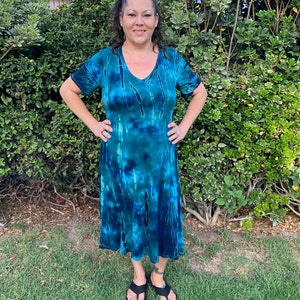 Plus Größe Tie Dye Kleid, Tee Länge Kleid, Frauen Plus Kleid, Tie Dye Grün Teal W / Schwarz, V-Ausschnitt, Mitte Ärmel Kleid, Sommerkleid XL 2X 3X