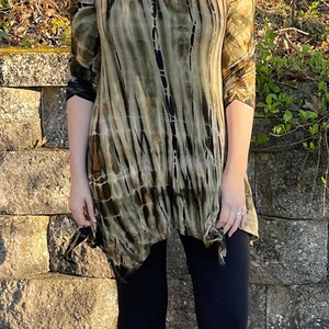 Tunic Top, Tie Dye Tunic, Tunic Top, Womens Top, Tie Dye, Olive Beige Tone with Black, Olive Fall Colors Tunic, S M L XL 2X 3X, V Neck image 2