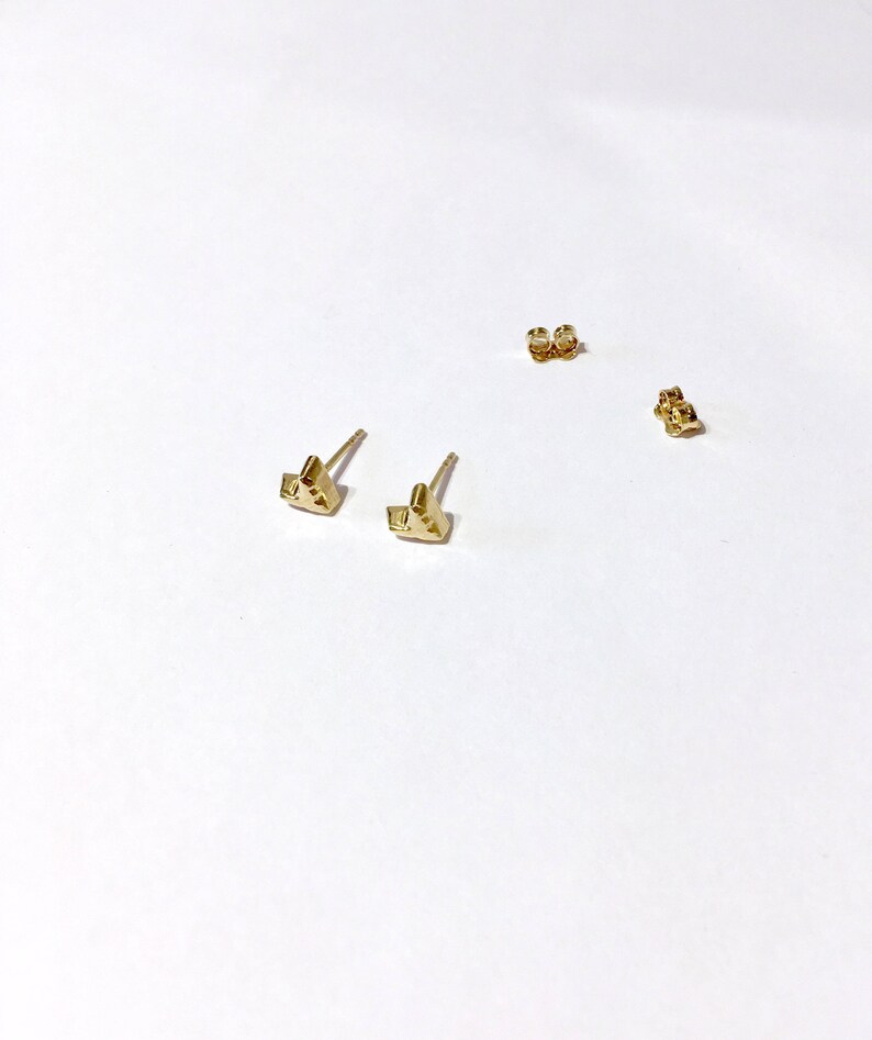 Hearts studs yellow gold