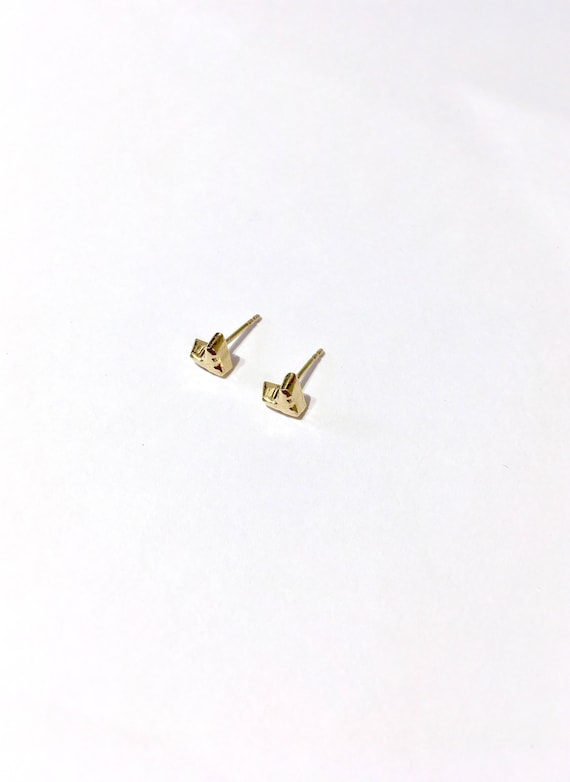 Studs hearts yellow gold