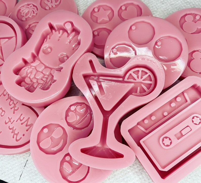 Silicone Mold Mould Cassette Tape 80s Retro Shaker Charm Resin Keyring Wax Melt Decoration Ornament Keep Sake Keyring Magnet Bild 2