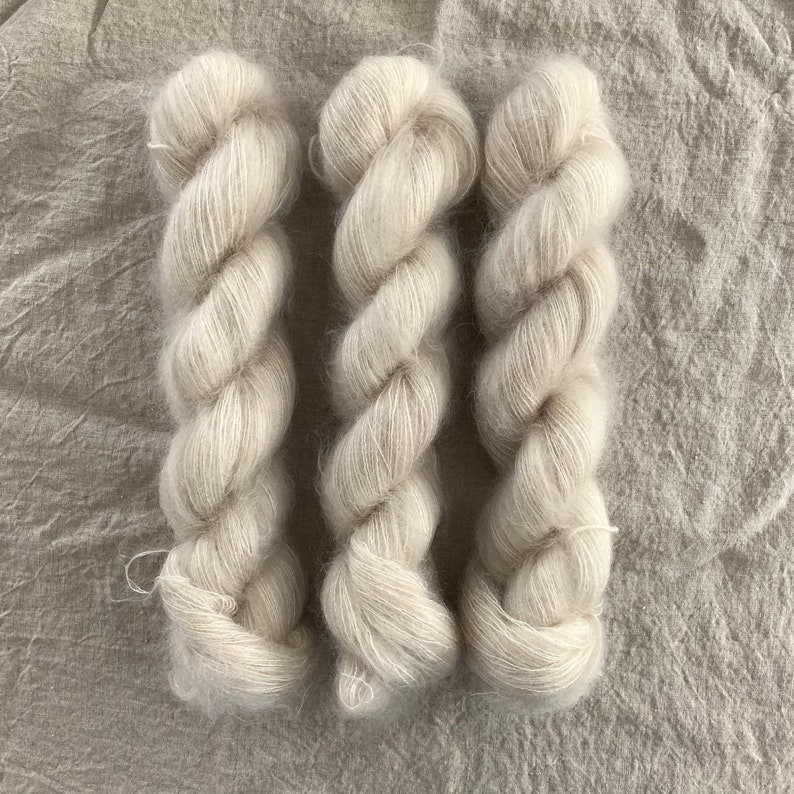 Mallow on Naomi Lace