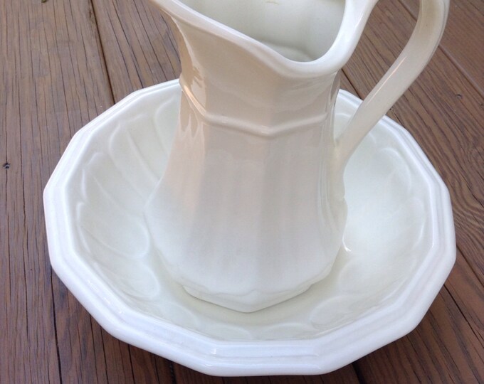 Ironstone Pitcher and Bowl Vintage Farmhouse 171.1 Etsy
