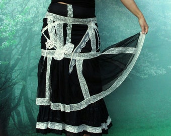 M Vintage shabby chic lace black and ecru crazy skirt, recycled skirt, remade skirt, lace skirt, black and white