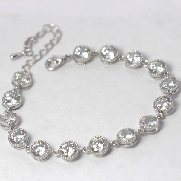 clear shiny cz bridal bracelet , silver wedding bracelet , wedding jewelry , bridesmaid bracelet
