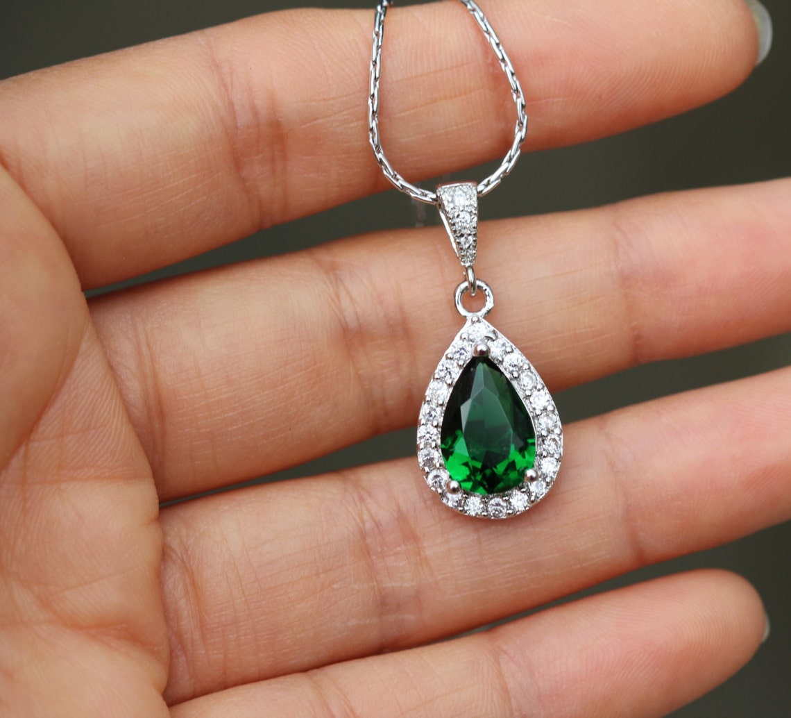 Emerald Green Necklace Bridal Necklace Drop Green Necklace Etsy UK