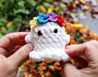 Easy crochet ghost pattern, mini ghost PDF, Flora the friendly ghost, No sew Halloween amigurumi English crochet pattern
