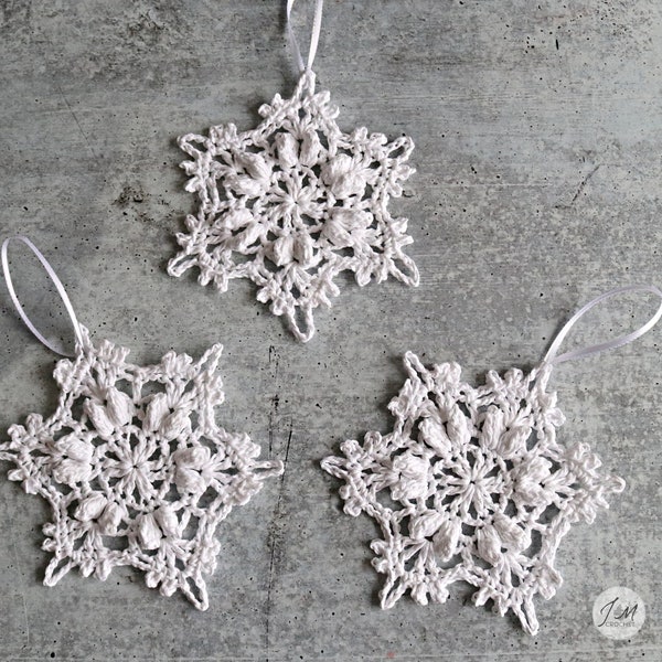 Stella's Snowflake Crochet Pattern, Crochet Snow Flake Pattern, Snowflake Decorations, Snowflake appliqué crochet pattern, PDF download