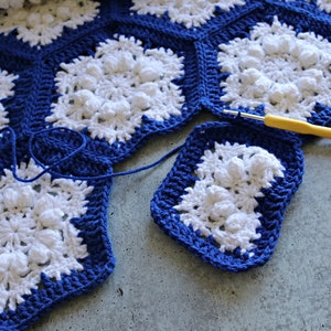 PDF PATTERN Stella's Snowflake Blanket Pattern Crochet Snowflake pattern image 3