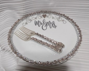 Cake plate, bride and groom cake plate Cake decor, Cake topper