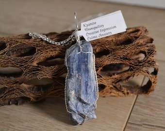 Blue Kyanite silver wire wrapped Pendant