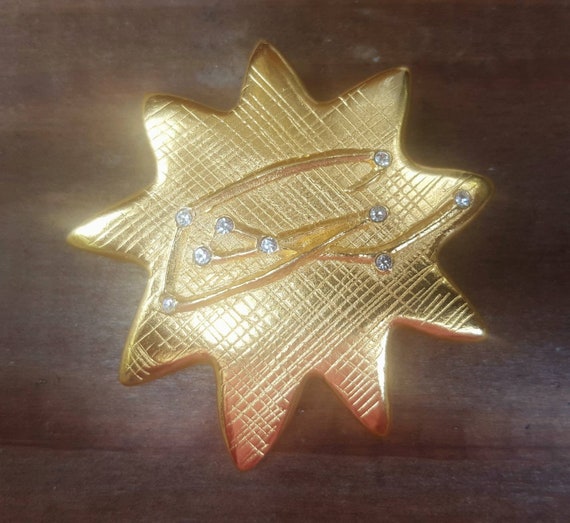 Christian Lacroix brooch