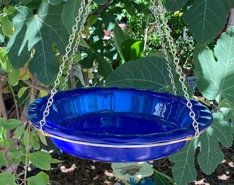 Bird Bath, Bird Feeder, Hanging Bird Bath, Glass Pie Plate, Jack Chain, Macrame Hoop, Bird Lover Gift, Gift for Mom, Housewarming Gift