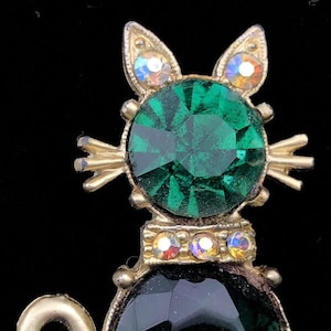 Vintage Emerald Green/AB Rhinestone Stylized Cat Pin/Brooch