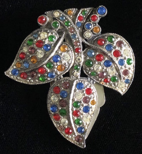 Vintage Art Deco Multicolor Pot Metal & RHINESTONE 3 Leaf 