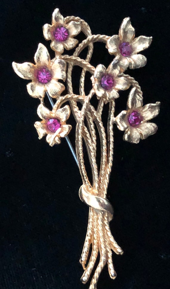 Vintage Magenta Rhinestone Flower Bouquet Pin/Bro… - image 2