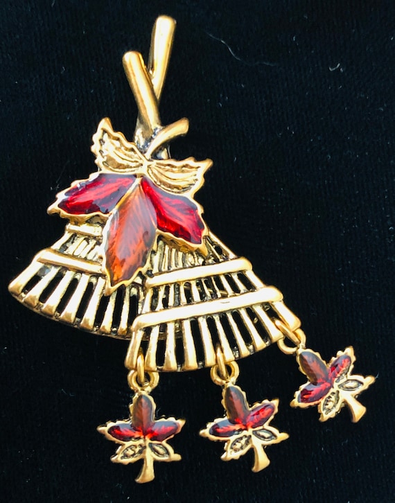 Vintage Enamel on Gold tone Fall Leaves and Rakes… - image 1