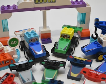 68 pieces Duplo formula 1 race car set 10445 near complete