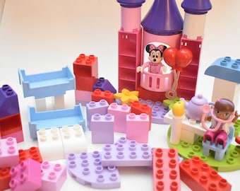60 pieces Duplo assorted basic bricks Disney, girl theme, castle, Minnie Mouse princess