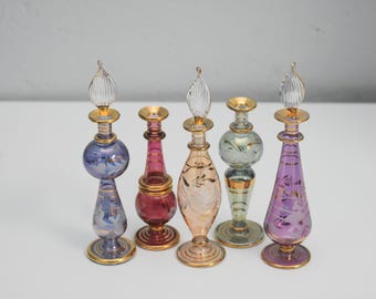 Set of 5 mini perfume glass bottles vials with 3 stoppers potion bottle