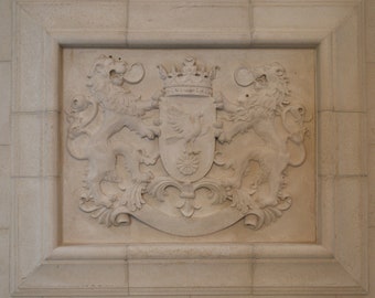 Cast Stone Royal Crest Wall Plaque Decor