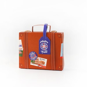 Kit de caja de regalo con forma de maleta vintage (juego de 4), ideal para fiestas de avión, equipaje vintage, bodas de destino, fiestas en tren y maletas de papel.