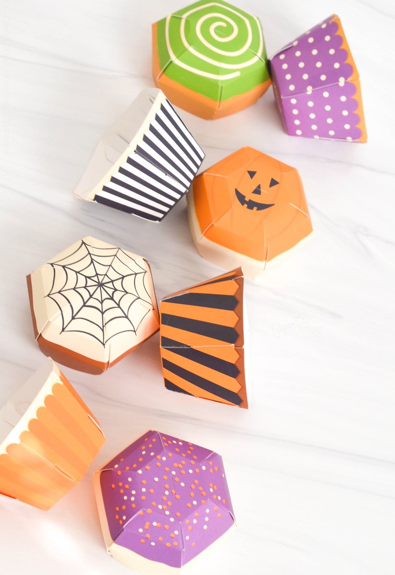 Halloween Cupcake Boxes Set of 4 Craft Kit, Halloween Party Favor Box, Trick or Treat Idea, DIY Halloween Craft, October Gift Spooky Treat image 5