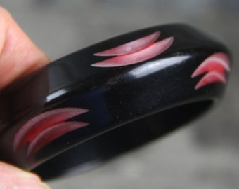 Art Deco Bakelite Angular Black and Rose Pink Recessed / Embossed Bracelet, Double Cut Design, Two Tone Bracelet, vintage