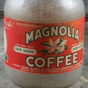 Magnolia Coffee Glass Jar Bottle with Original Red Label and Lid, excellent condition, vintage