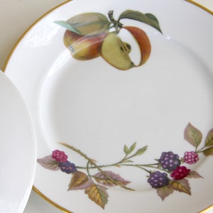 ONE Royal Worcester Evesham Gold 6 5/8&quot; bread and butter plate, 7 available, WORN condition - see photos AND read description, vintage