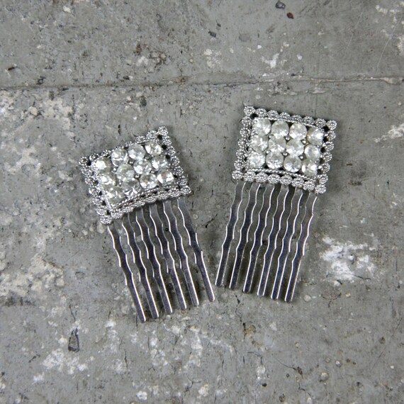 TWO small vintage rhinestone hair combs, two sets… - image 1