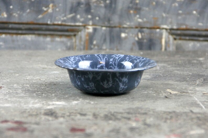 MINT Antique Miniature Enamelware Bowl, Two Tone Blue Swirl Pattern, Salesman Sample image 3